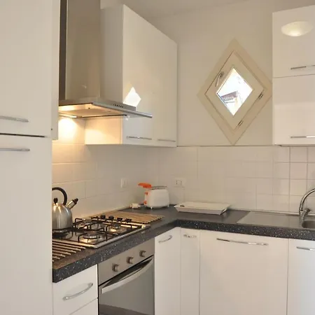 Apartamento La Rosa Gardone Riviera